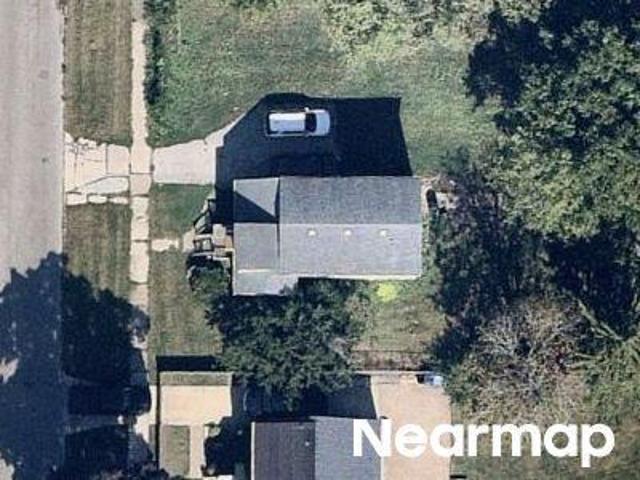 House for sale in Great Lakes, Illinois