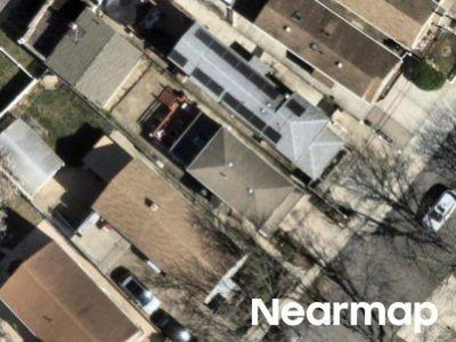 House for sale in The Bronx, Arverne