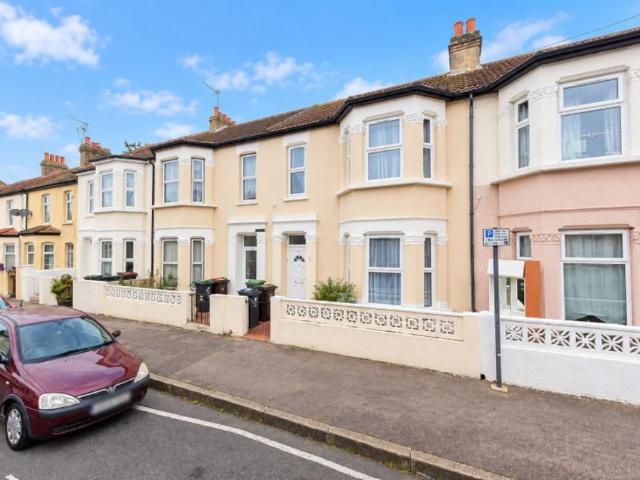 Room for rent in Greater London