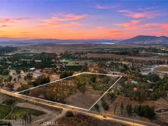 Land for sale in Temecula, California