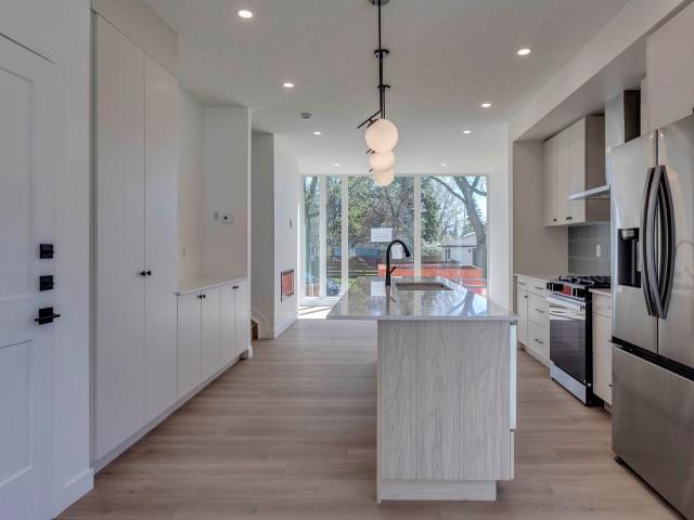 Apartment for rent in Wedgewood, Alberta