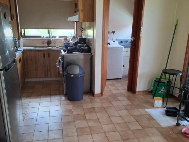 Room for rent in Camerons Creek, Victoria
