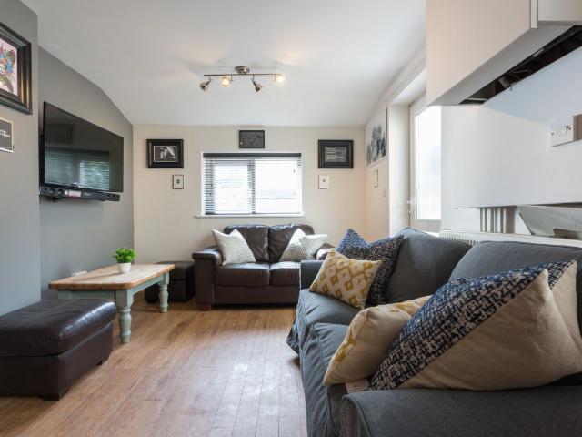 House for rent in Plasnewydd, Cardiff