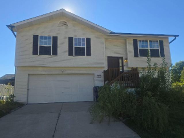 House for sale in Pearce Farm Estates, Wentzville