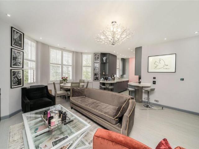Apartment for rent in Marylebone, Greater London