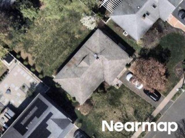 House for sale in Springfield, New Jersey