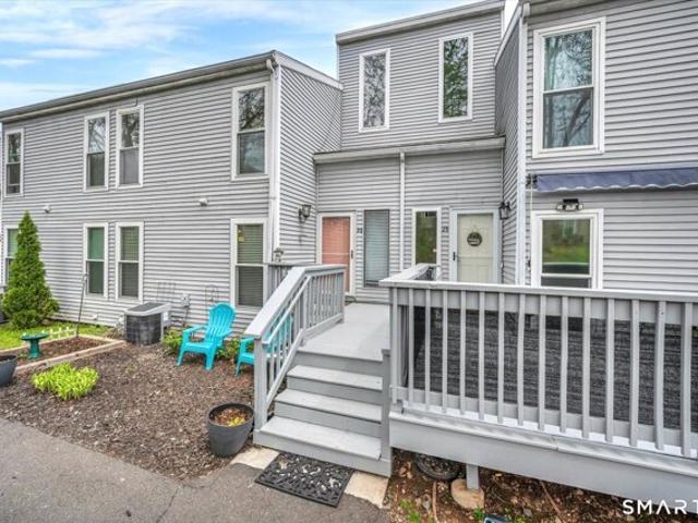 House for sale in Cromwell, Connecticut
