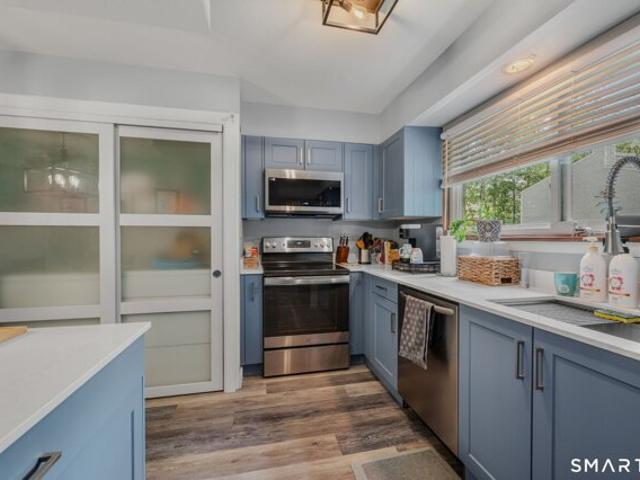 House for sale in Cromwell, Connecticut