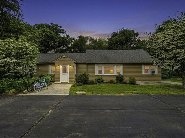 House for sale in Upton, Massachusetts