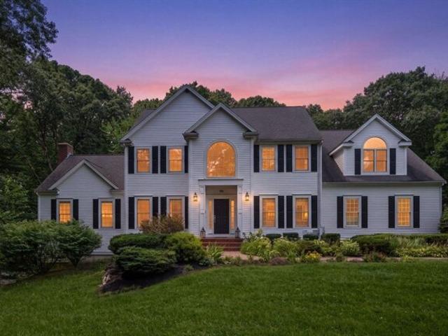 House for sale in Upton, Massachusetts