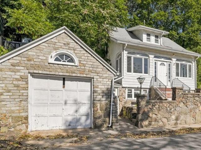 House for sale in South Peabody, Peabody