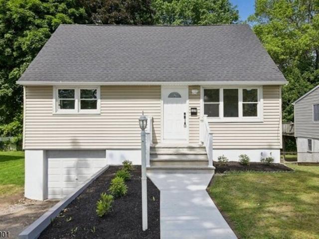 House for sale in Passaic, New Jersey