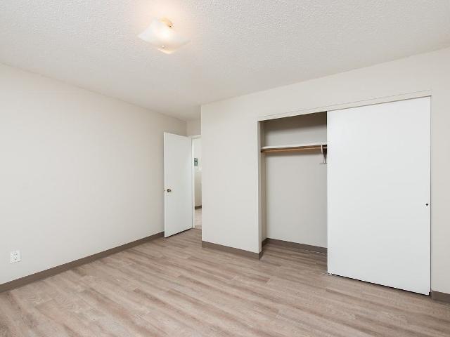 Apartment for rent in Wedgewood, Alberta