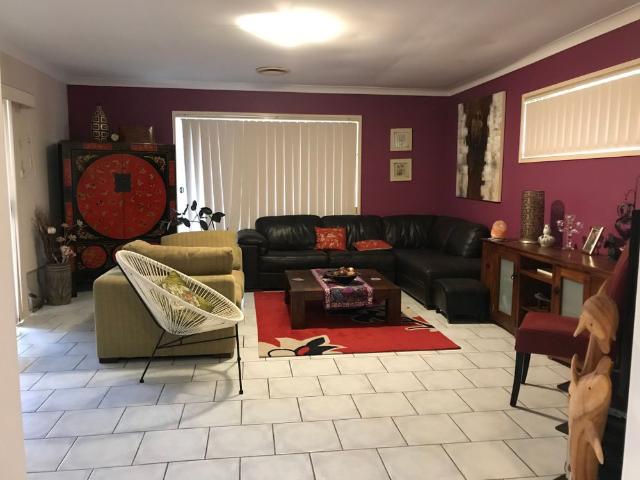 Room for rent in Glenwood, Sydney