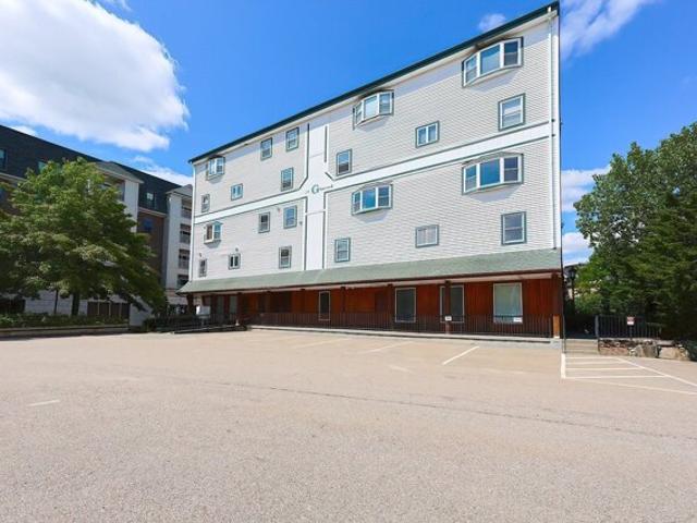 Condo for sale in Walpole, Massachusetts