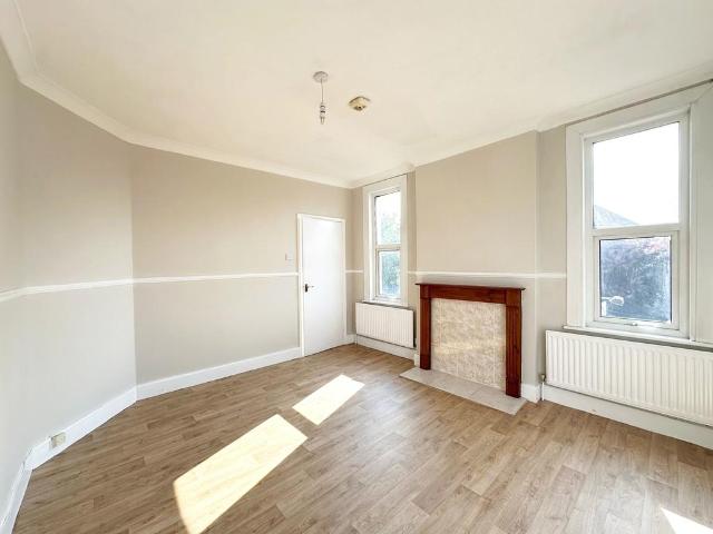 Apartment for rent in Alton Barnes, Essex