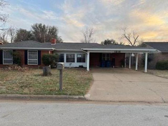 House for sale in Breckenridge, Texas