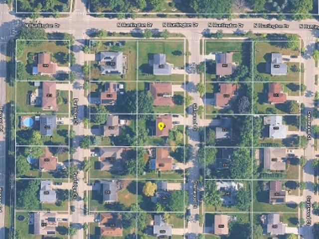 House for sale in Mchenry, Illinois