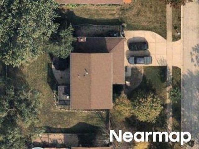 House for sale in Algonquin