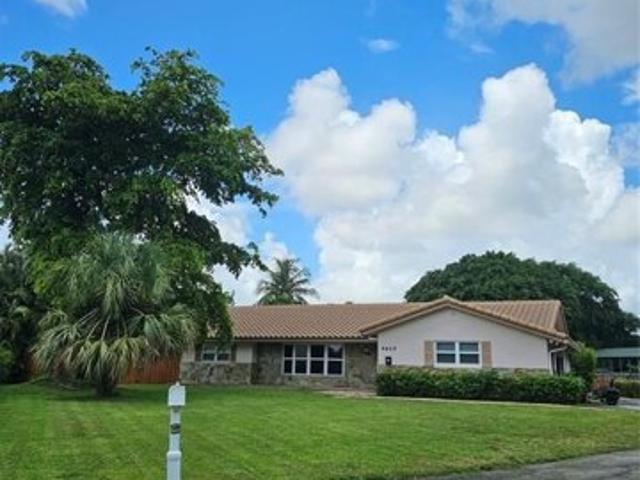 House for sale in Coconut Creek, Florida