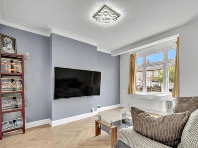 Room for rent in London Borough of Havering, Greater London