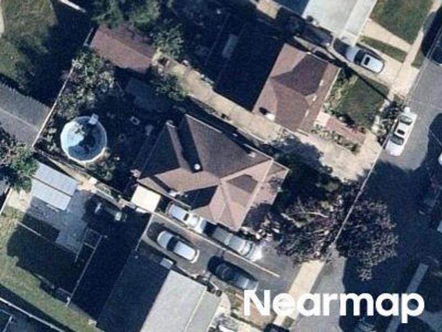 House for sale in Elizabeth, New Jersey