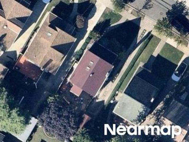 House for sale in Queens, Arverne