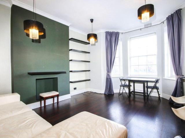 House for rent in West Kensington, Greater London