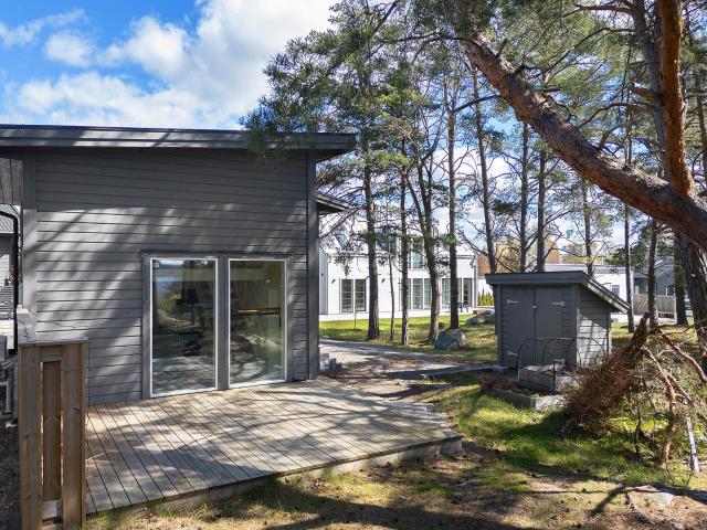 Bostad till salu i Ekerö, Stockholm
