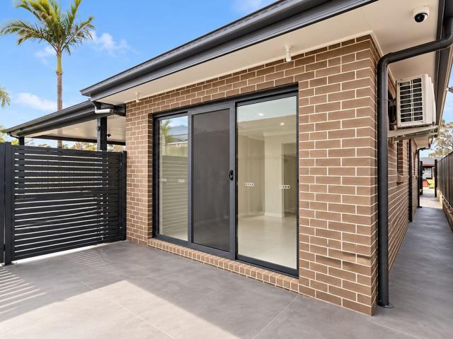 Apartment for rent in Green Valley, Sydney