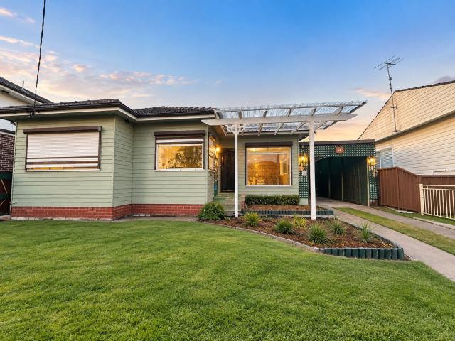 House for rent in Fairfield West, Sydney
