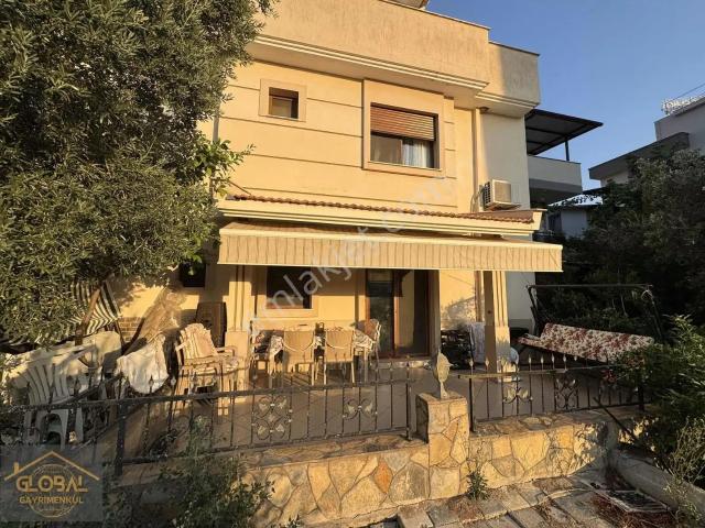 Menderes, İzmir içerisinde kiralık Villa