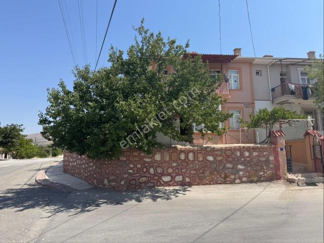 Kırşehir Merkez, Kirşehir içerisinde satılık Villa