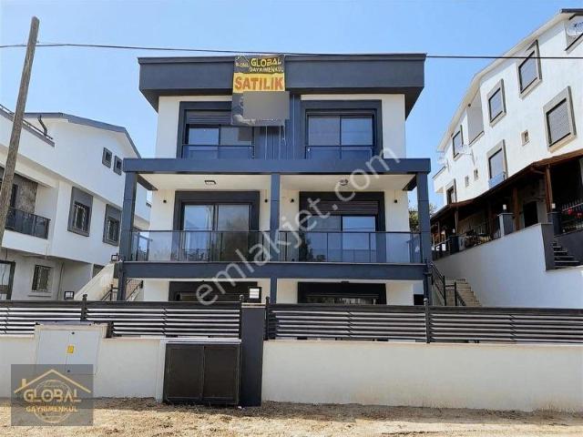 Menderes, İzmir içerisinde satılık Villa