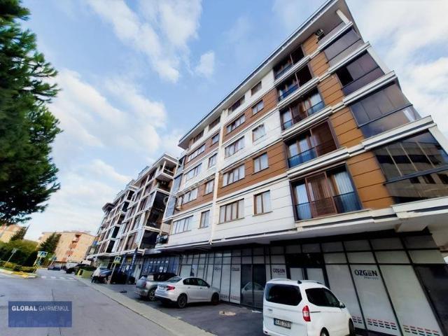 Evliya Çelebi Mahallesi, Tuzla içerisinde satılık mülk