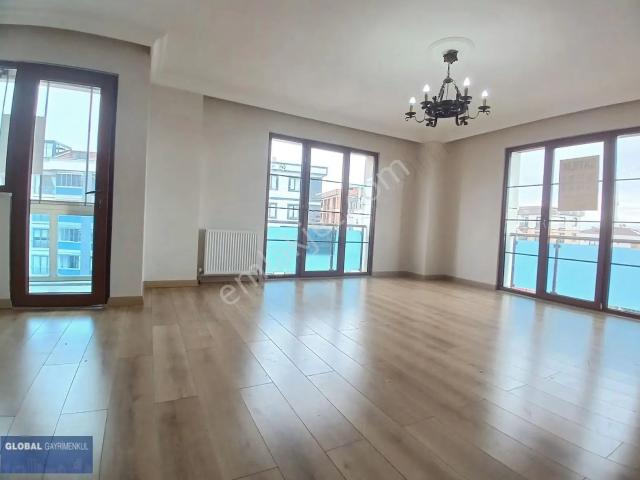 Tuzla, İstanbul içerisinde satılık mülk