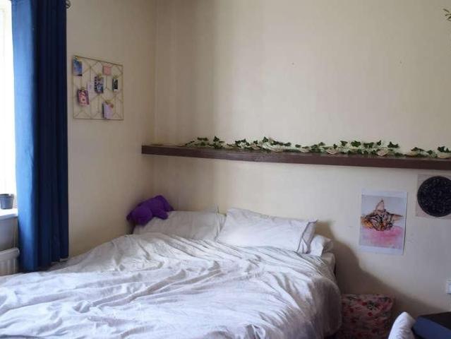 House for rent in Heigham Grove, East Bank