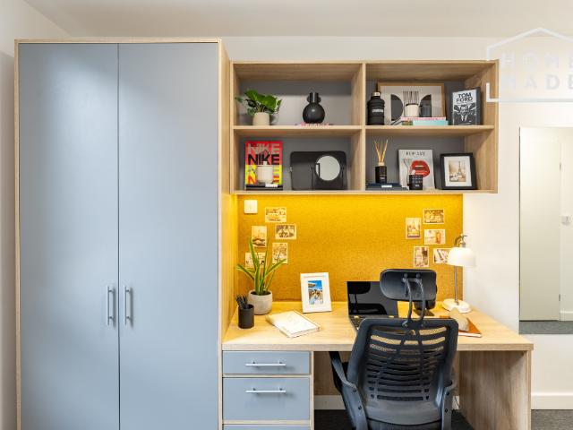 Studio for rent in Jewellery Quarter, West Midlands