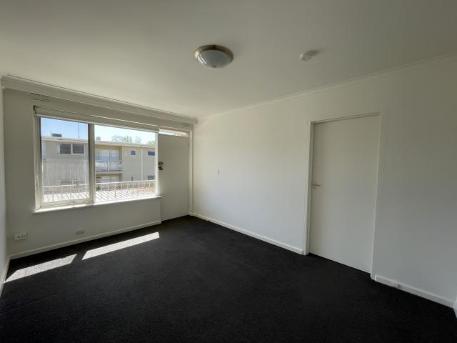 House for rent in Ormond, Melbourne