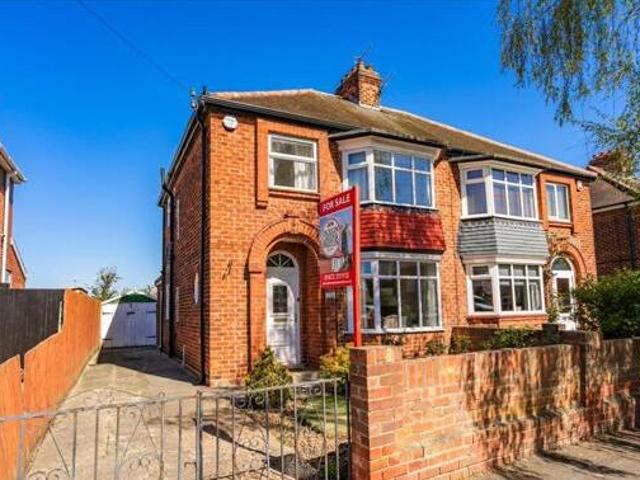 House for sale in Grimsby, North East Lincolnshire