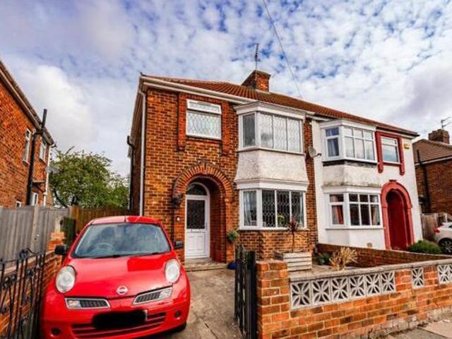House for sale in Grimsby, Greater Lincolnshire