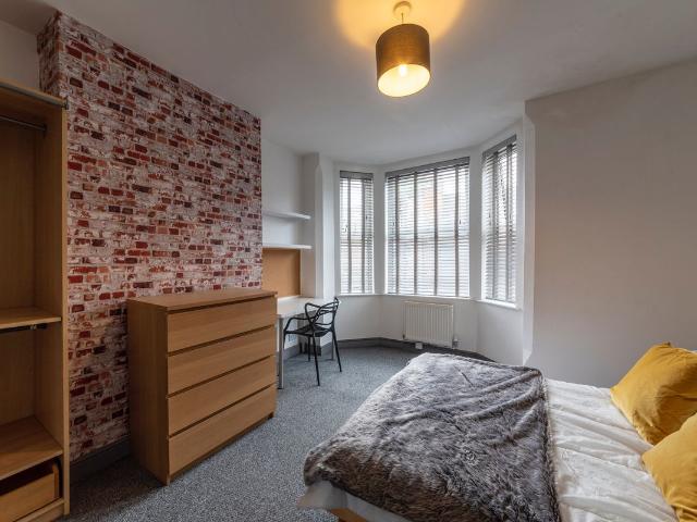 Room for rent in Old Lenton, Haddon