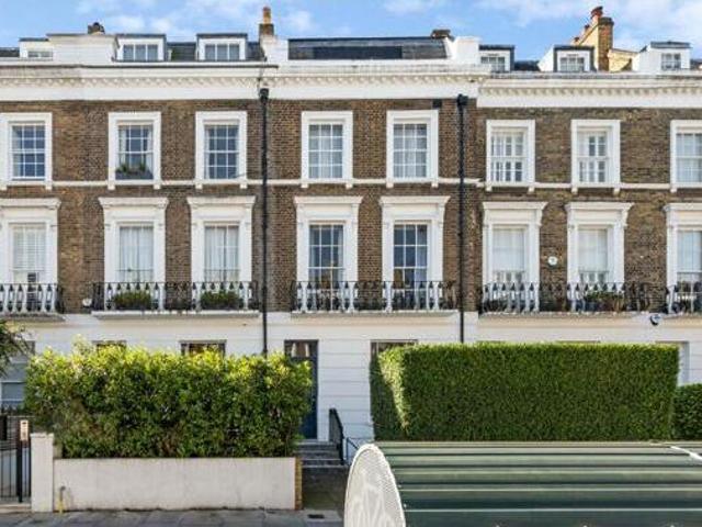House for sale in Lyons, Greater London