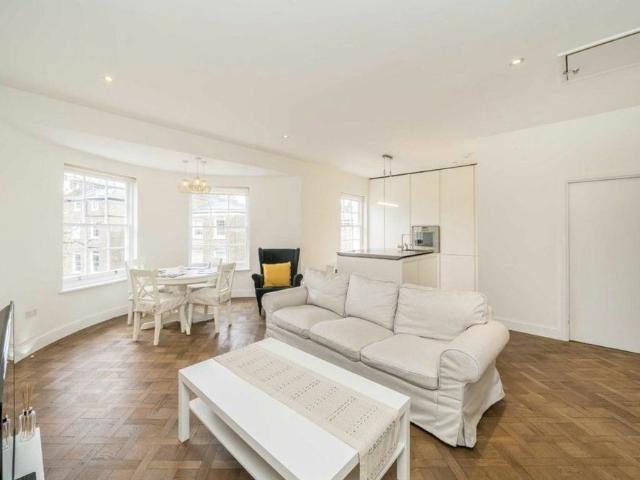Apartment for rent in Chalk Farm, Cat Hill