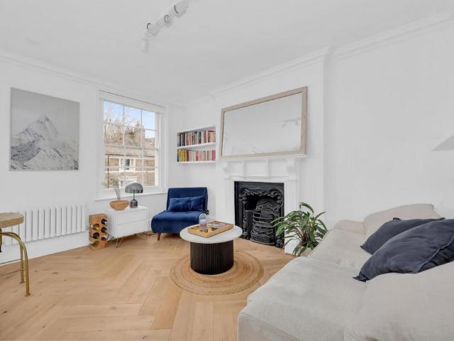 House for rent in Chalk Farm, Primrose Hill