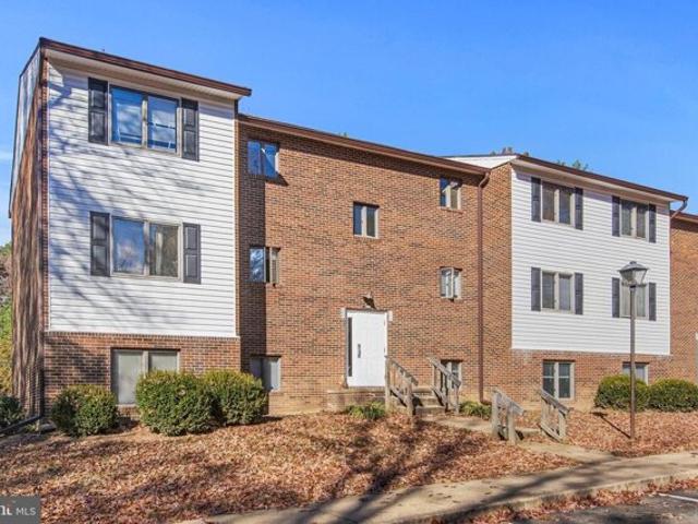 Condo for sale in Lexington Park