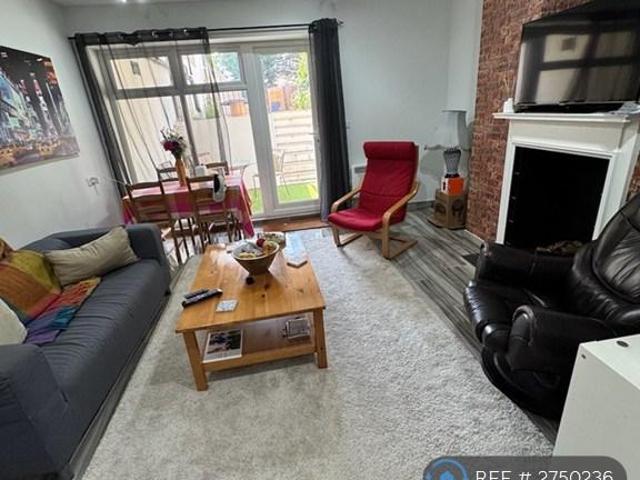Apartment for rent in Brownswood Park, Stoke Newington