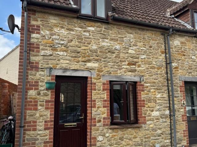 House for rent in Great Faringdon, Dromore