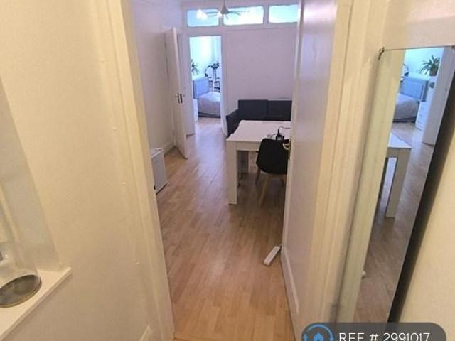 Apartment for rent in Marylebone, Greater London