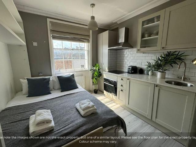 Apartment for rent in Marylebone, Greater London